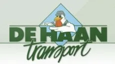 Logo van De Haan Transport op grijze achtergrond met vogelillustratie boven het groene woordmerk